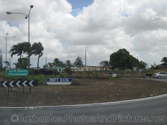 Clyde Walcott Roundabout at Barbados.jpg