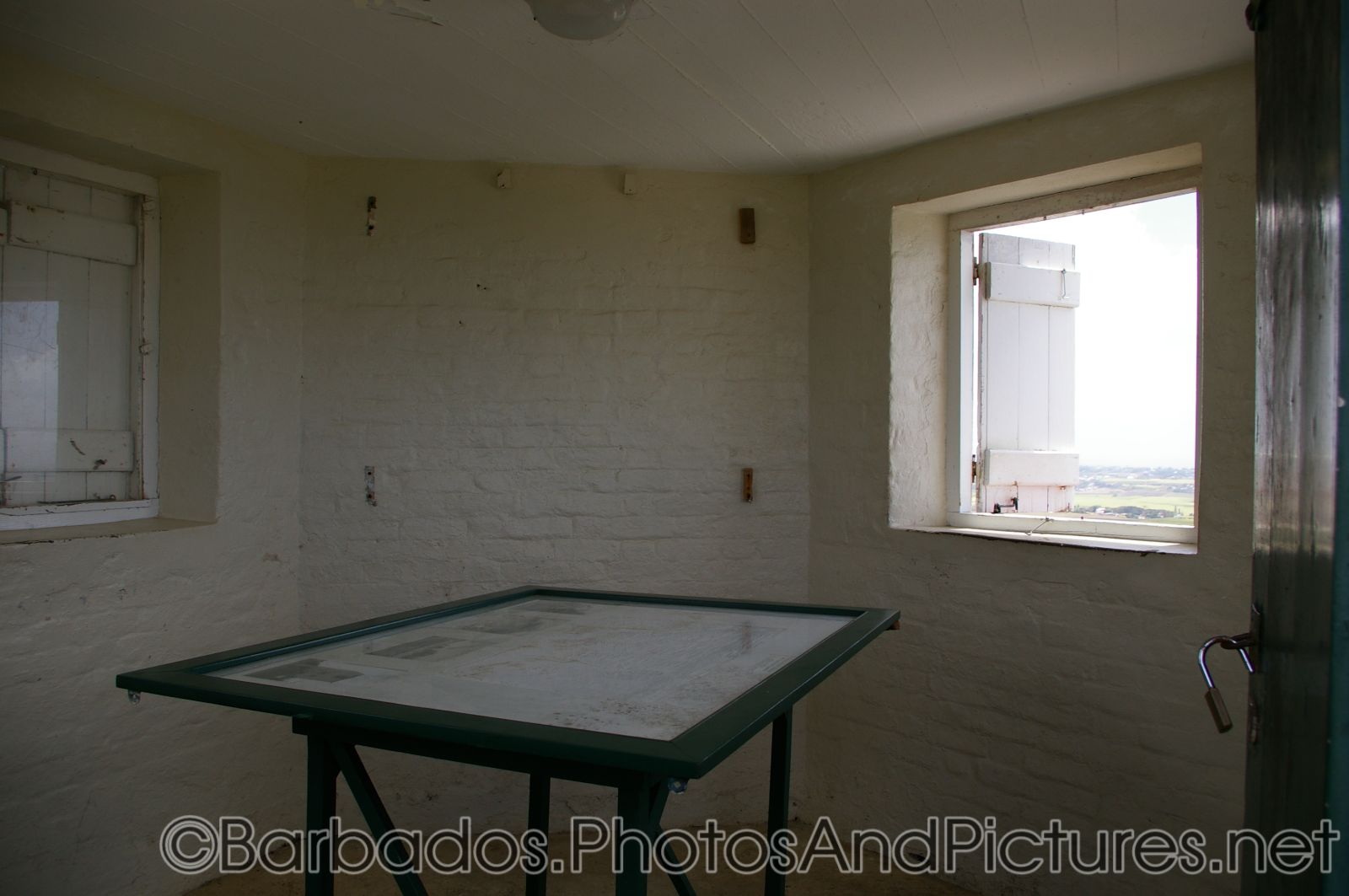 Table inside room atop of tower of Gun Hill Signal Station in Barbados.jpg
